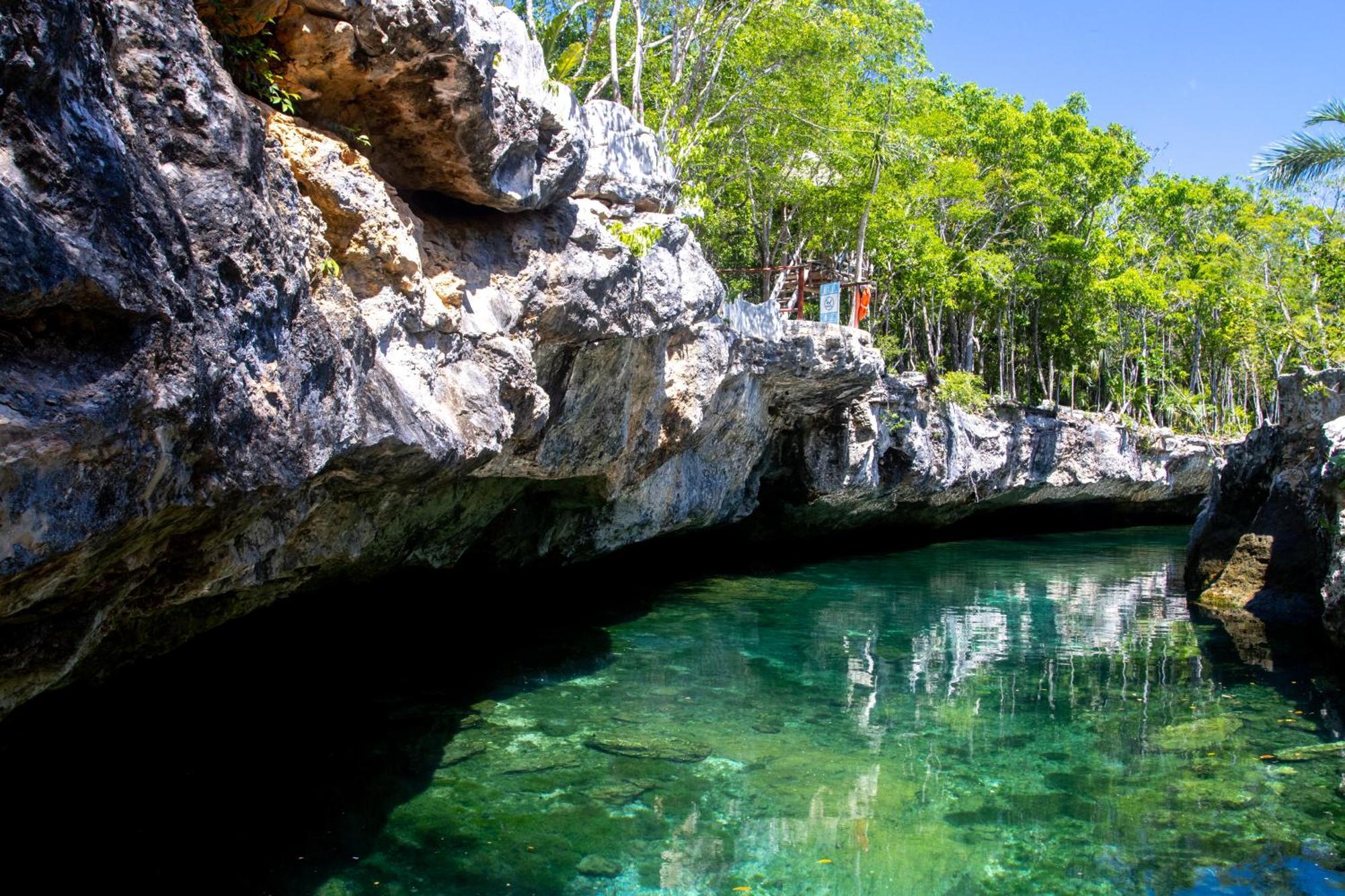 Hotel Casa Tortuga Tulum - Cenotes Park Inclusive Exteriör bild Cenote