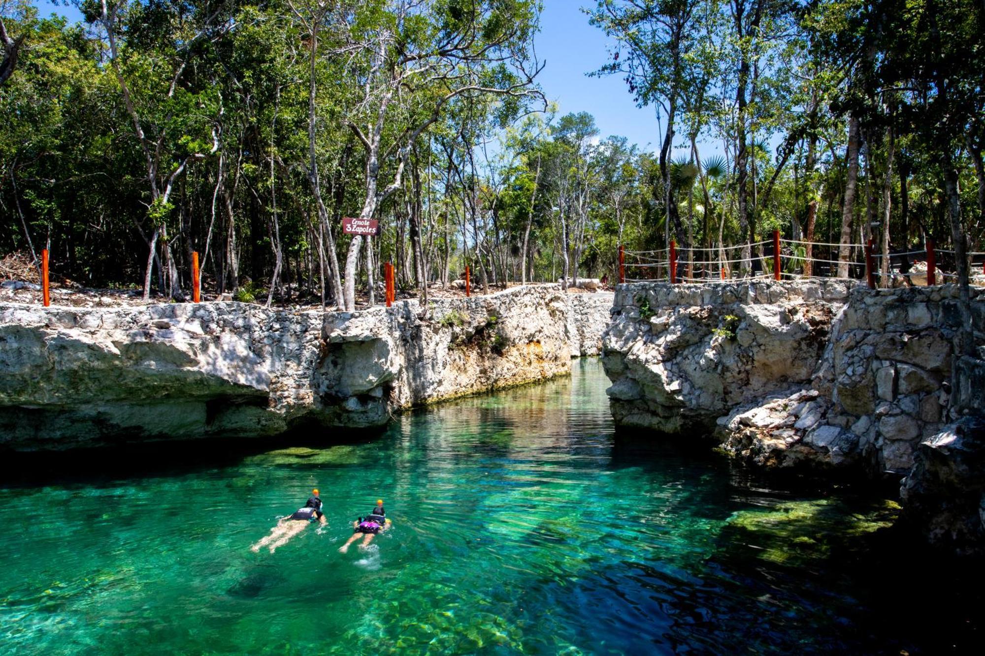 Hotel Casa Tortuga Tulum - Cenotes Park Inclusive Exteriör bild Cenote in Quintana Roo, Mexico